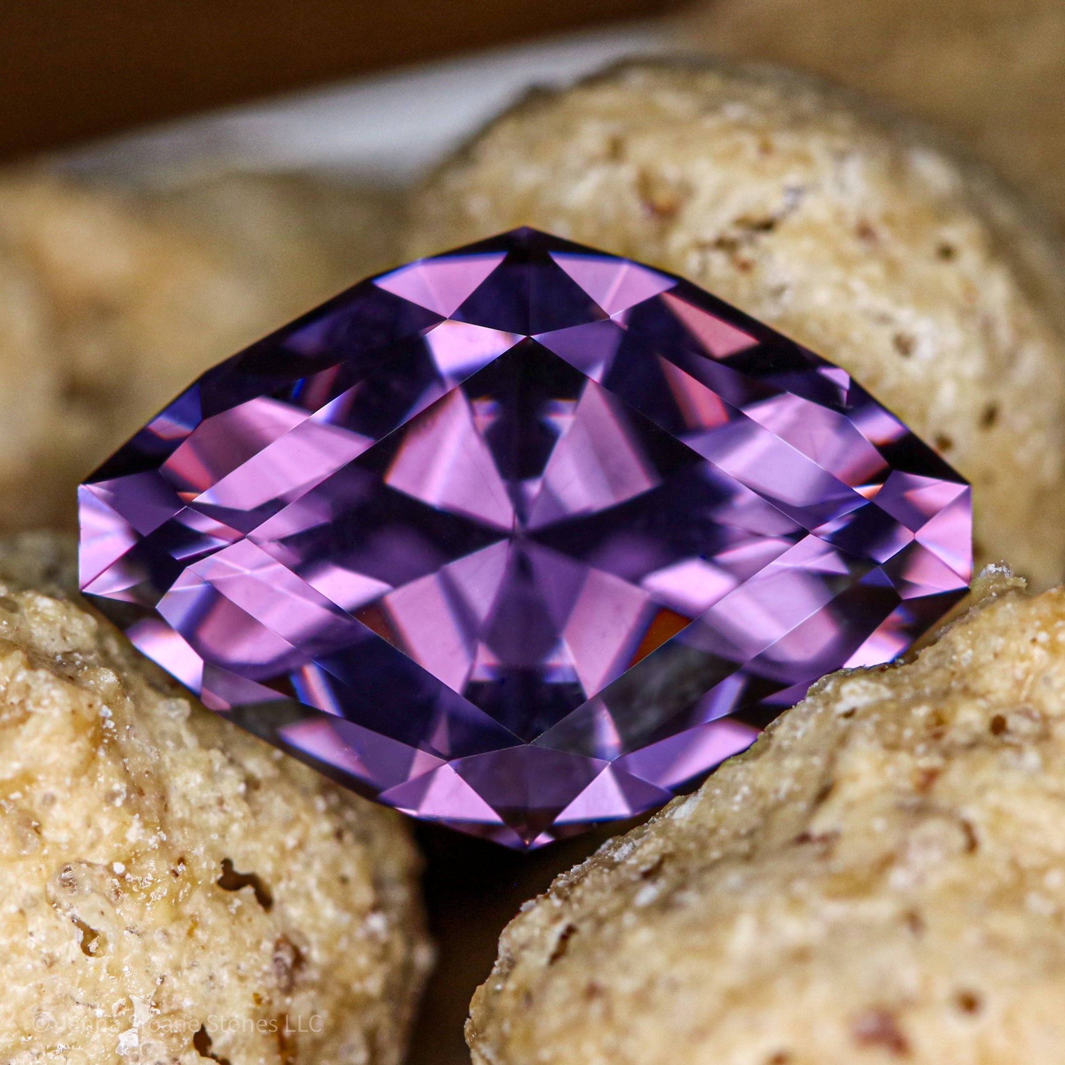 7.70ct Tanzanian Spinel
