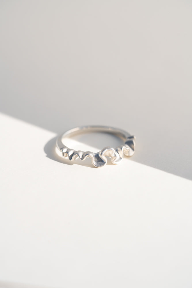 Scarlet / ribbon band image 4