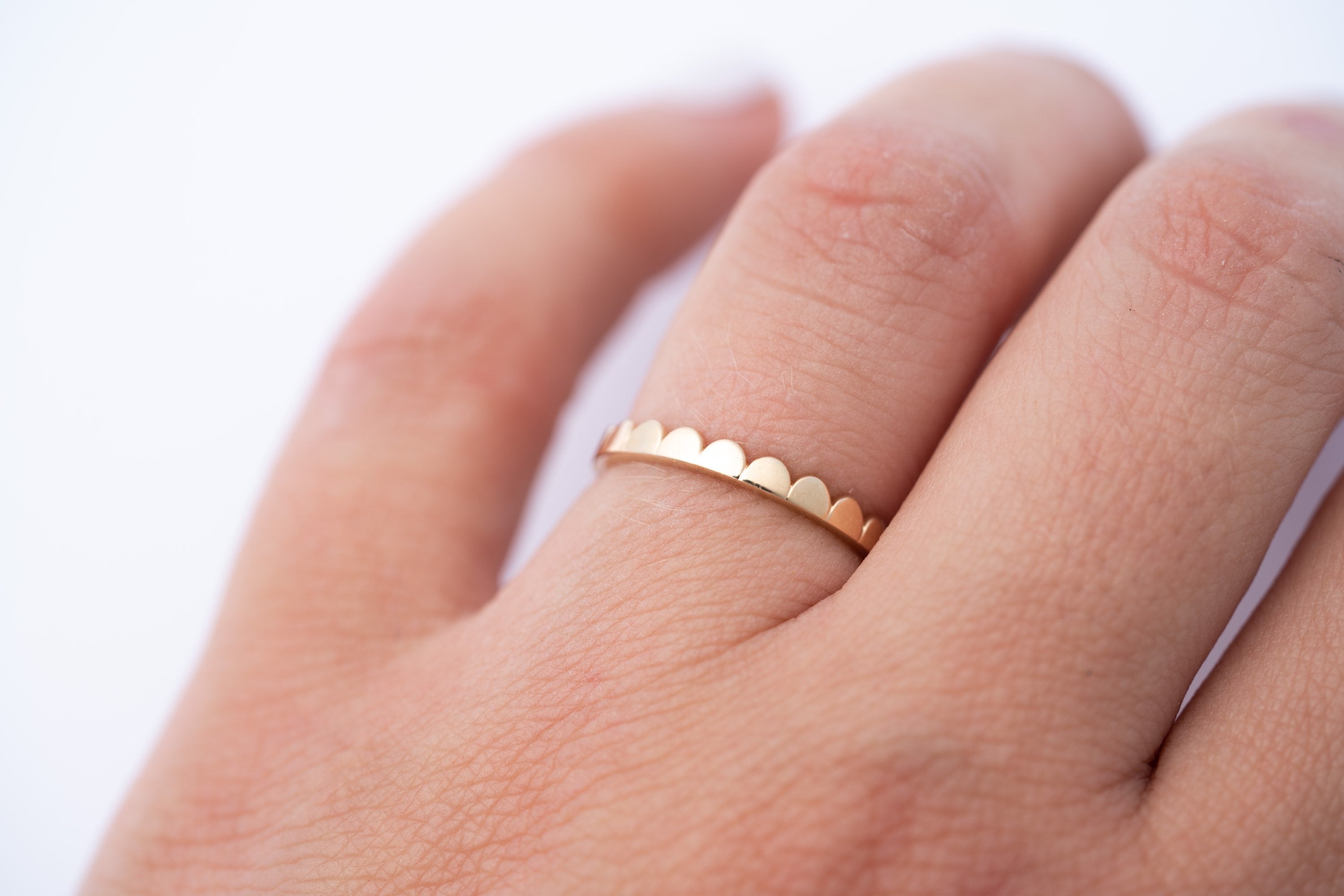 Chloe / scalloped wedding band image 1